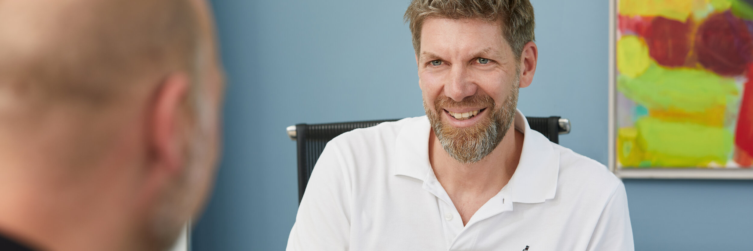 Dr. Martin Löhr im Patientengespräch