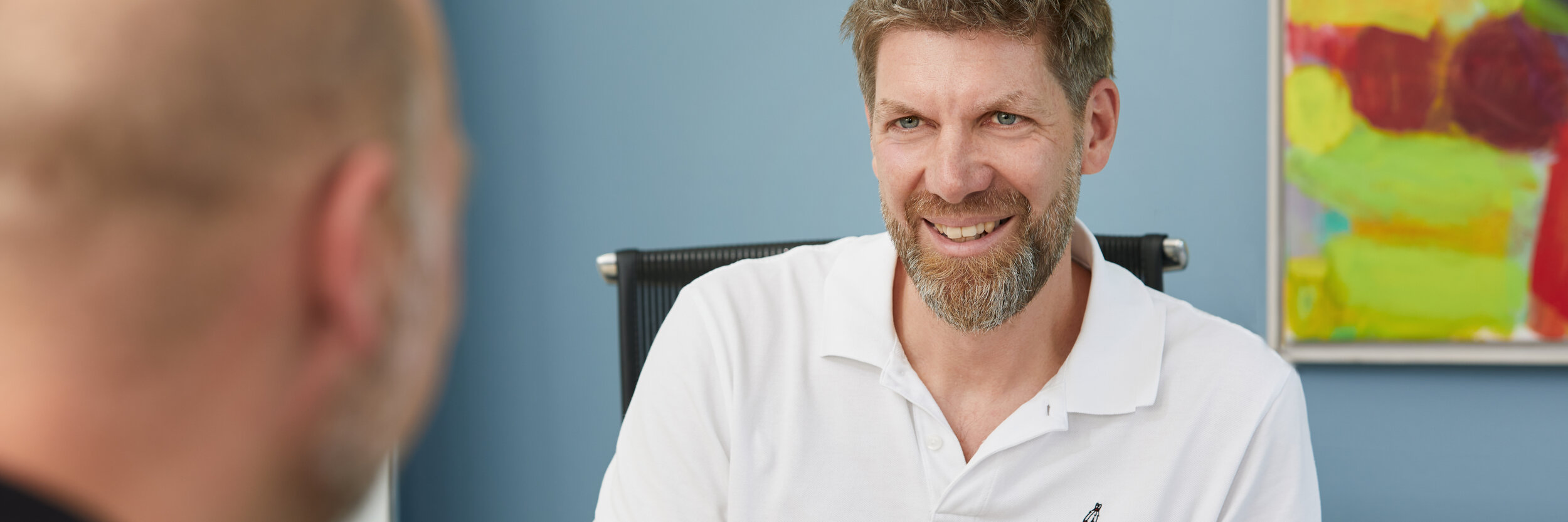 Dr. Martin Löhr im Patientengespräch